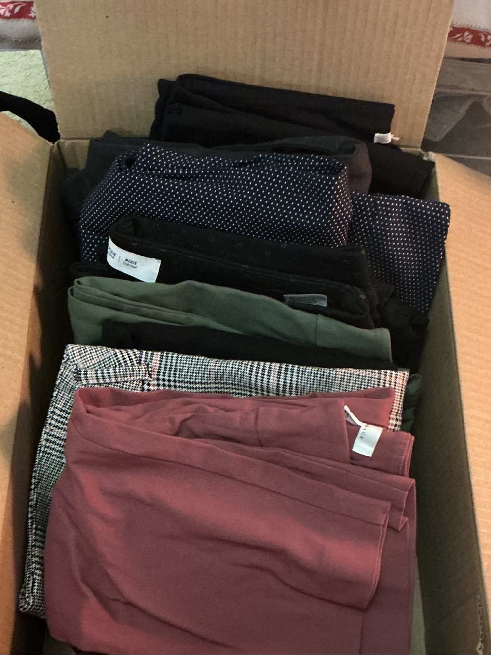 $15 each! Mixed Women's Capri Pants - Dusty pink, Olive, Black & Patterned